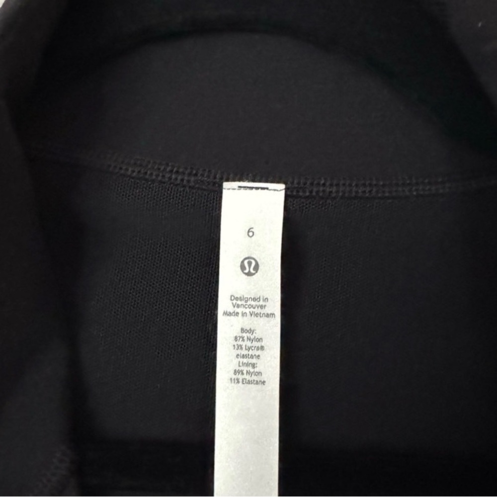 🖤 Lululemon define black jacket in luon size 6 - Picture 12 of 12